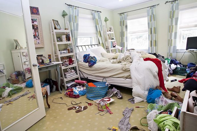 Featured image for Housekeeping Hiccups: Missed Services and Messy Rooms.