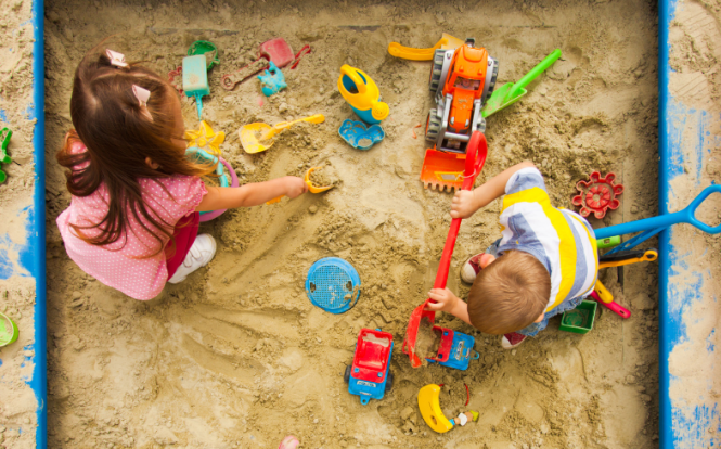 Featured image for Boredom Sets In, Short Attention Spans: Keeping Kids Engaged.