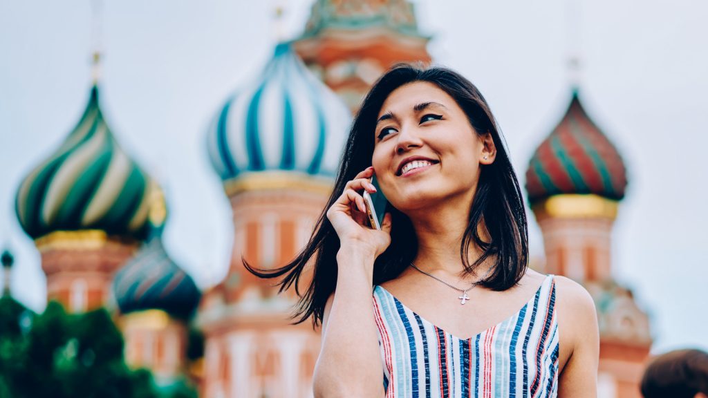 Content image for Keeping Your Phone Safe in Public Places Overseas.